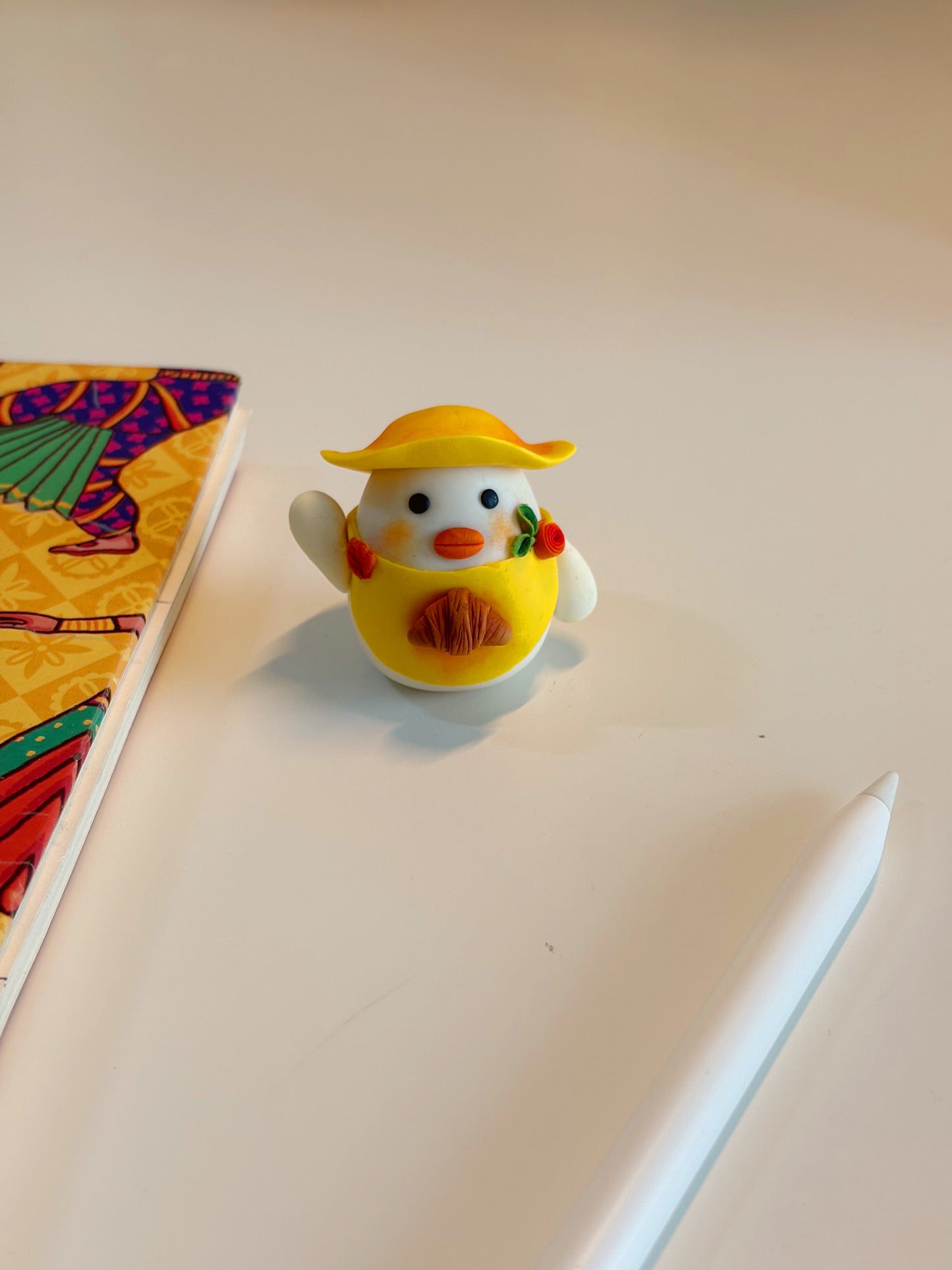Minnie the Baker: Desk Friend