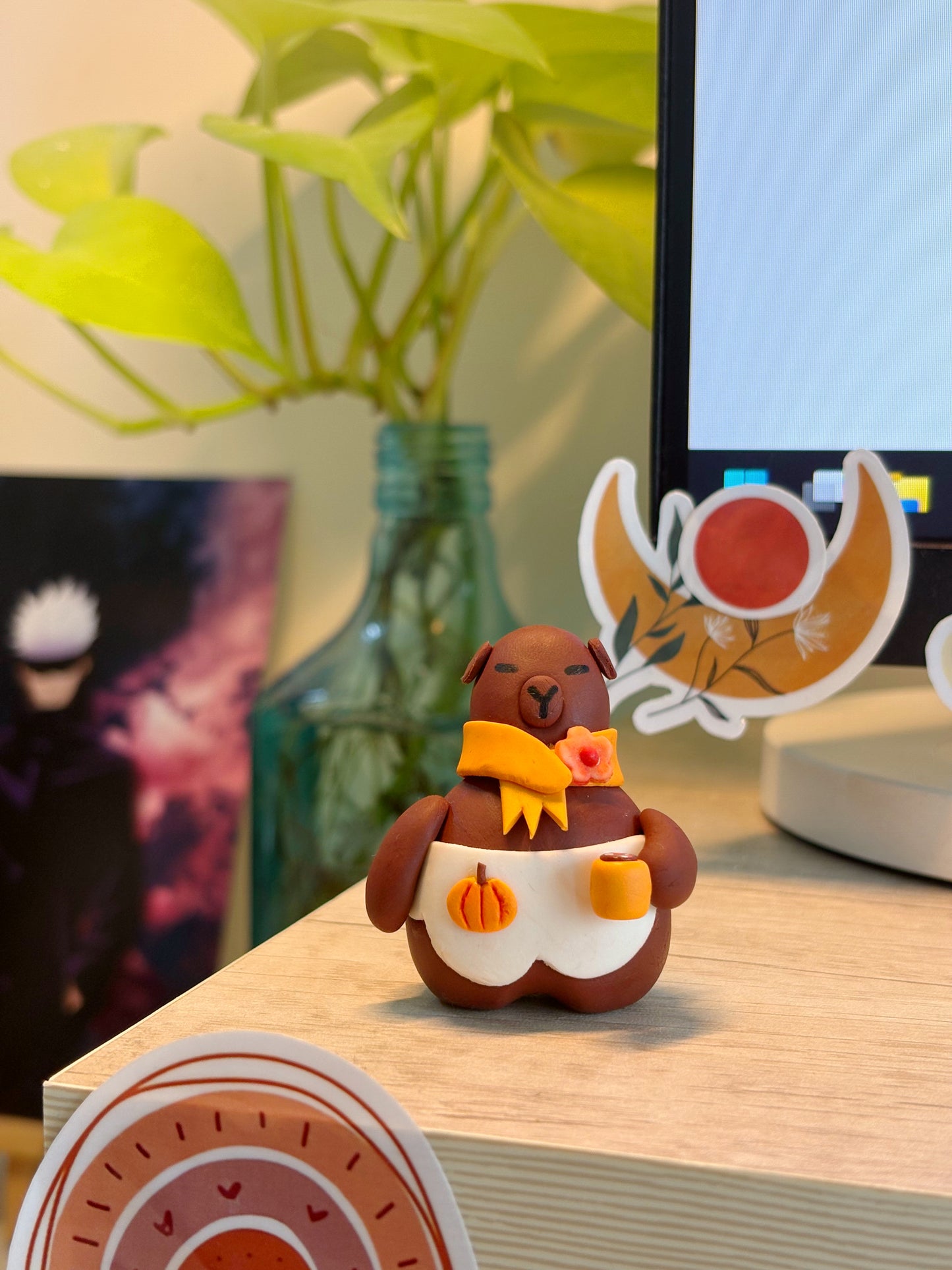 Pumpkin Lady Barbara: Desk Friend