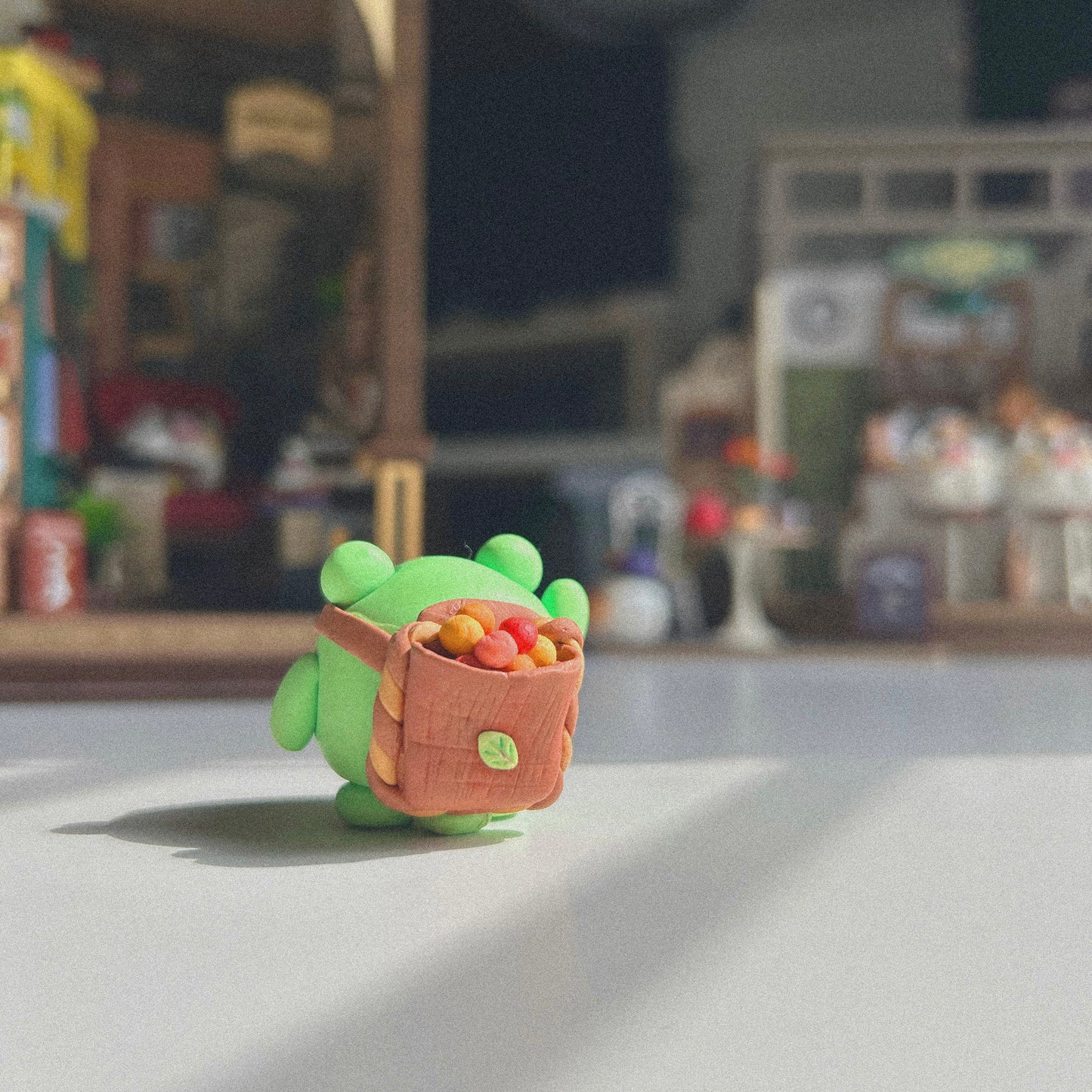 Cocoa the Chocolatier: Desk Friend